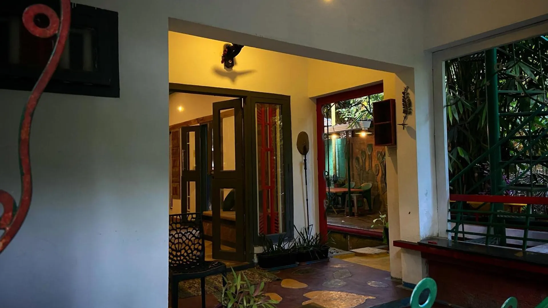 Edriz Artistic Home Meppadi Bed & Breakfast